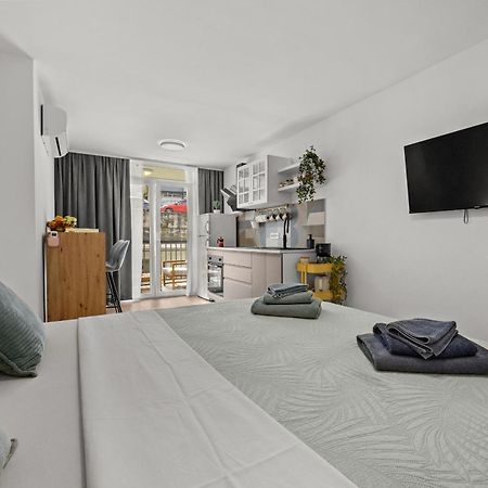 New Apartment Fiore, Pola Esterno foto